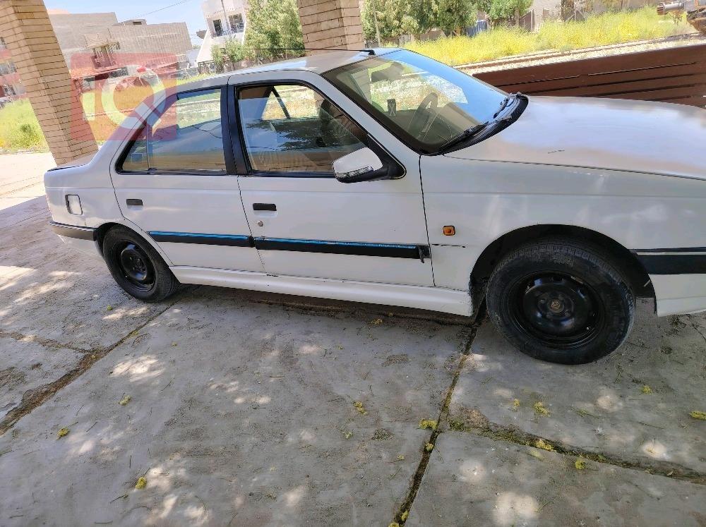 بيجو 405